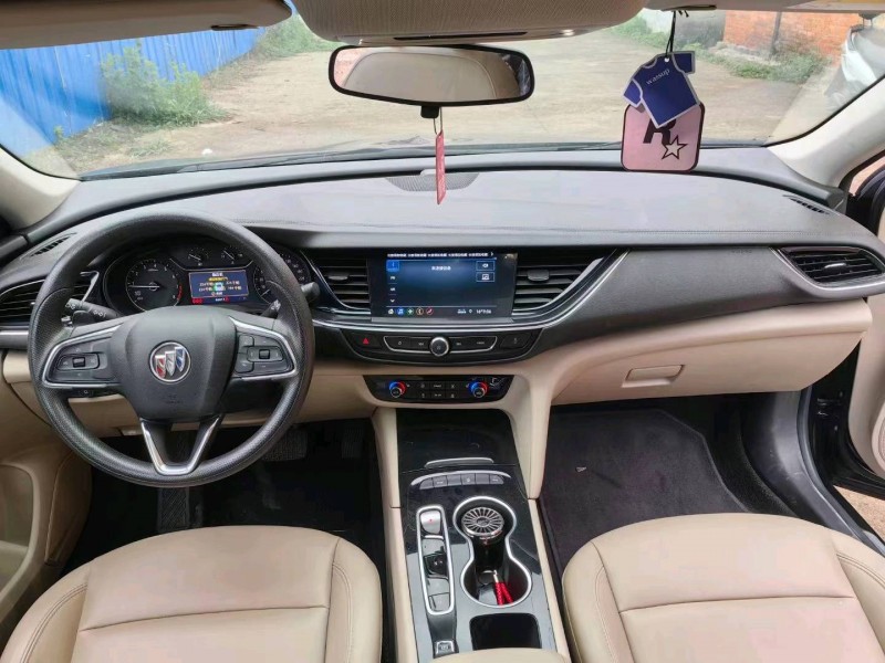 徐州22年别克君威4