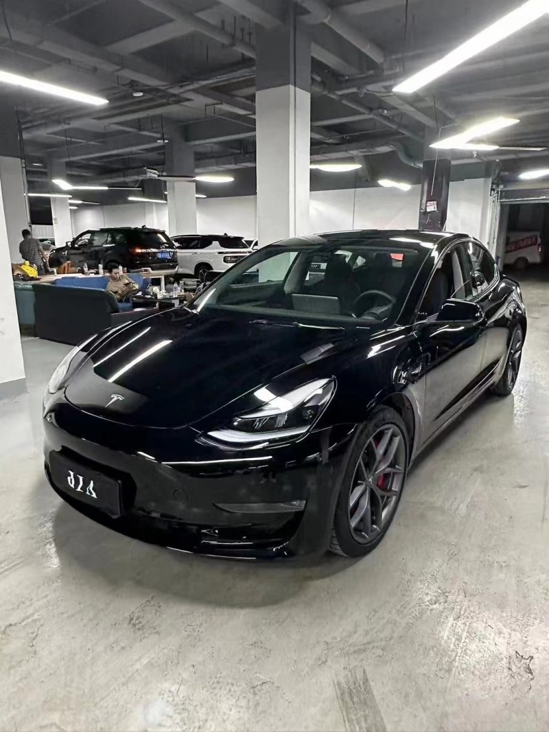 曲靖23年特斯拉MODEL 32