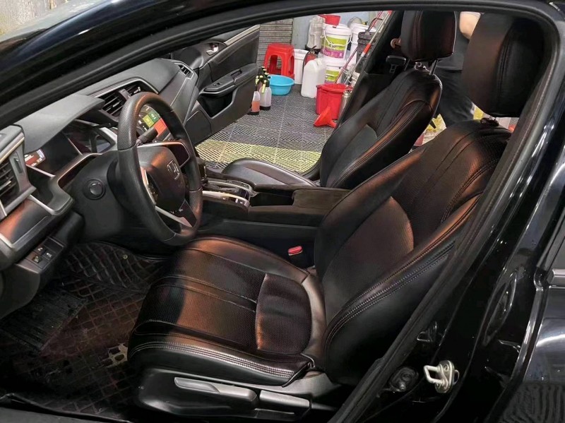 汕头18年本田思域8