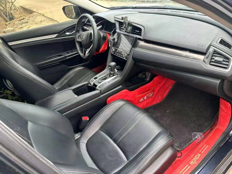 汕头20年本田思域9