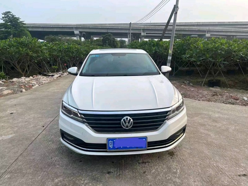 深圳19年大众朗逸1