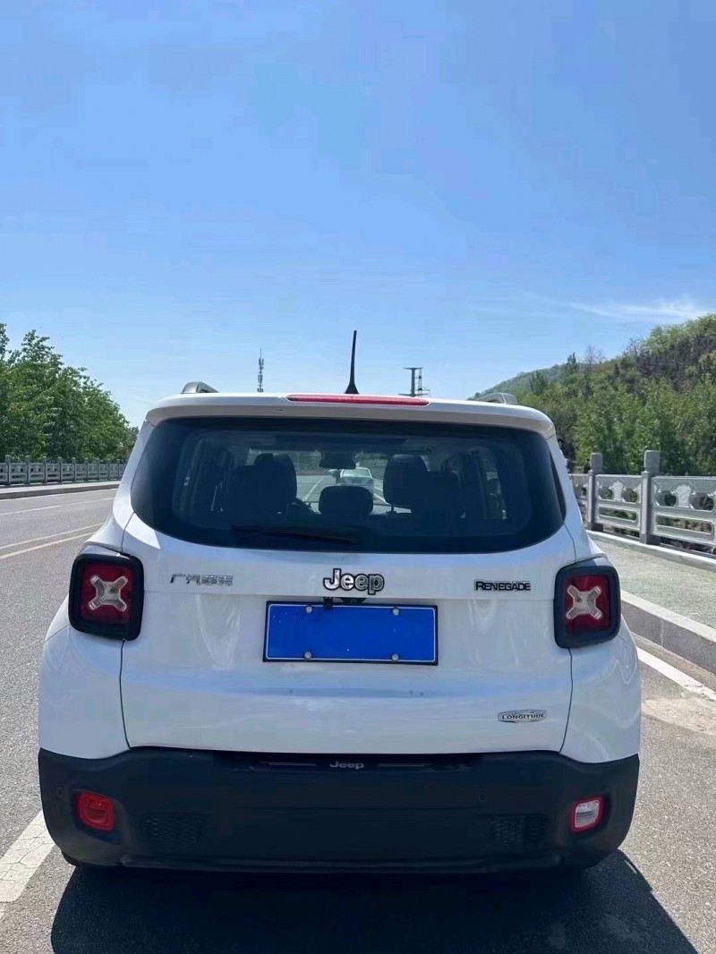 东营17年Jeep自由侠6