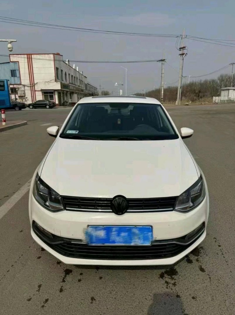 东营17年大众polo1