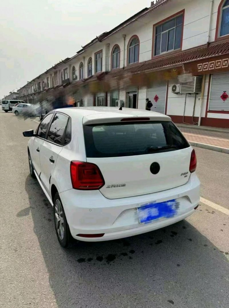 东营17年大众polo9