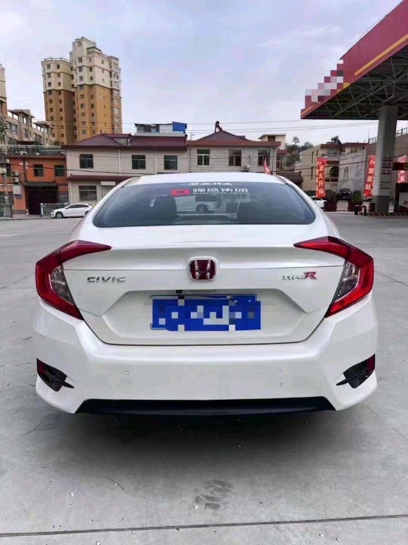 东营16年本田思域9