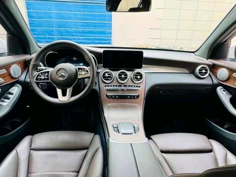 潍坊21年奔驰GLC8