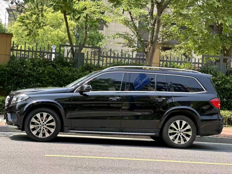 紹興19年奔馳GLS5