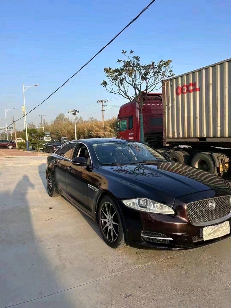 枣庄13年捷豹XJL3