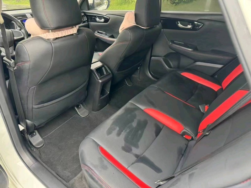 邵阳21年本田凌派8