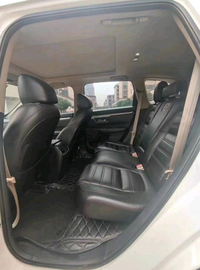 張家界19年本田CRV7