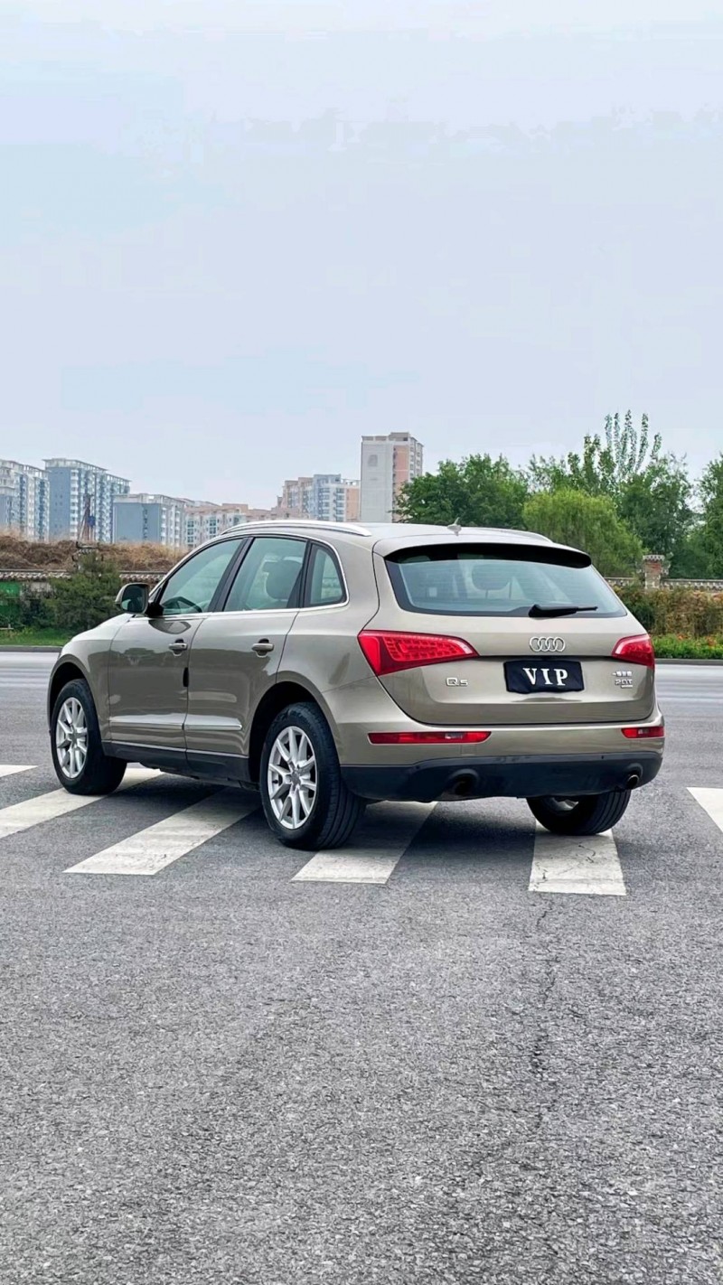 廊坊12年奥迪Q54