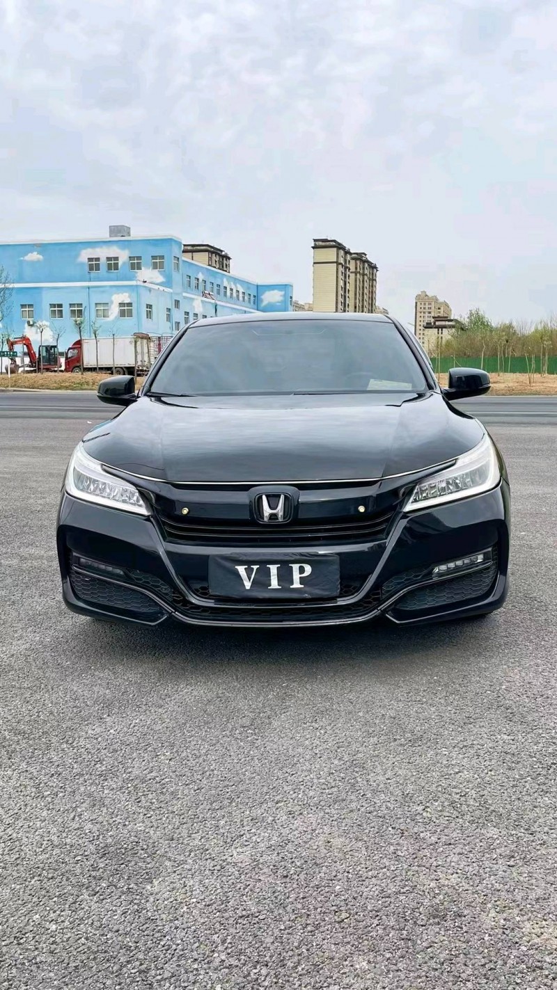 廊坊18年本田雅阁1