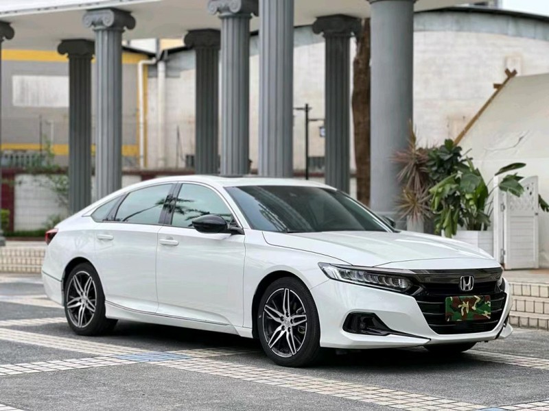 东莞22年本田雅阁2