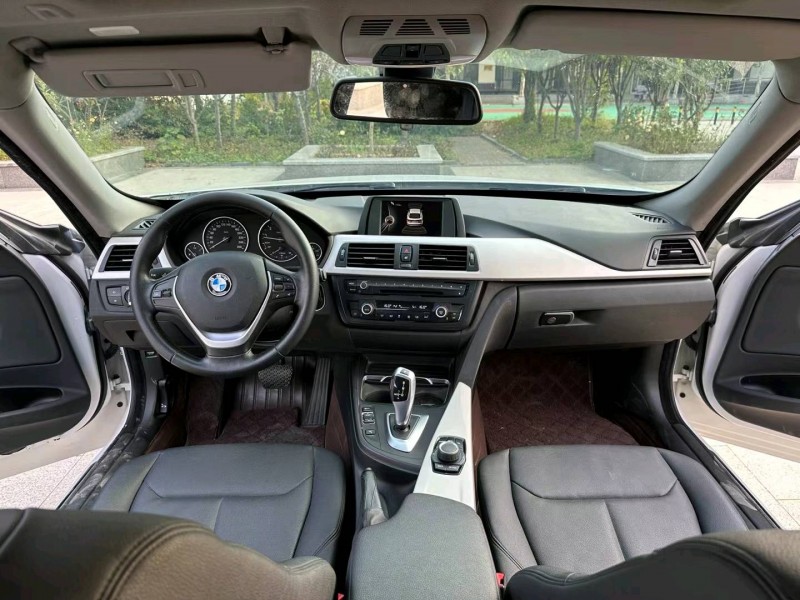 济南16年宝马3系5