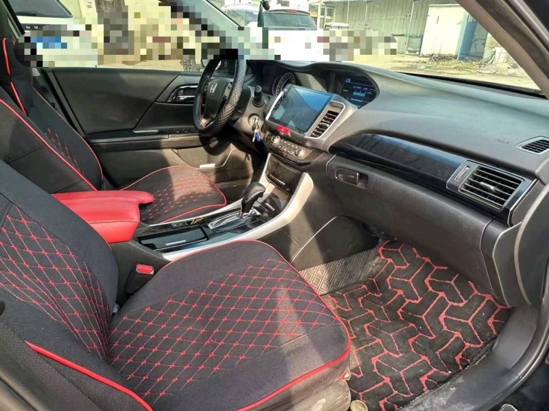 郑州17年本田雅阁5