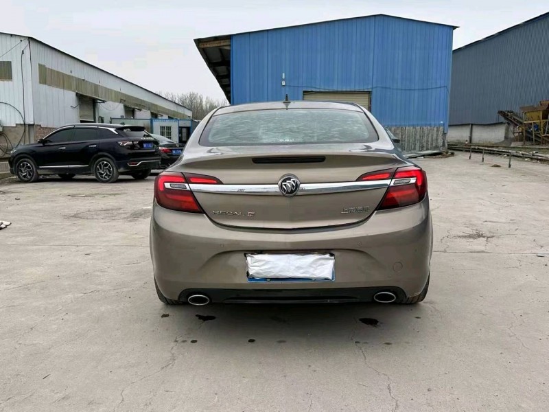 郑州16年别克君威9