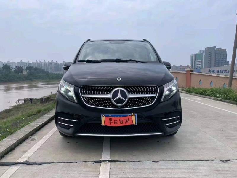 广州21年奔驰V1