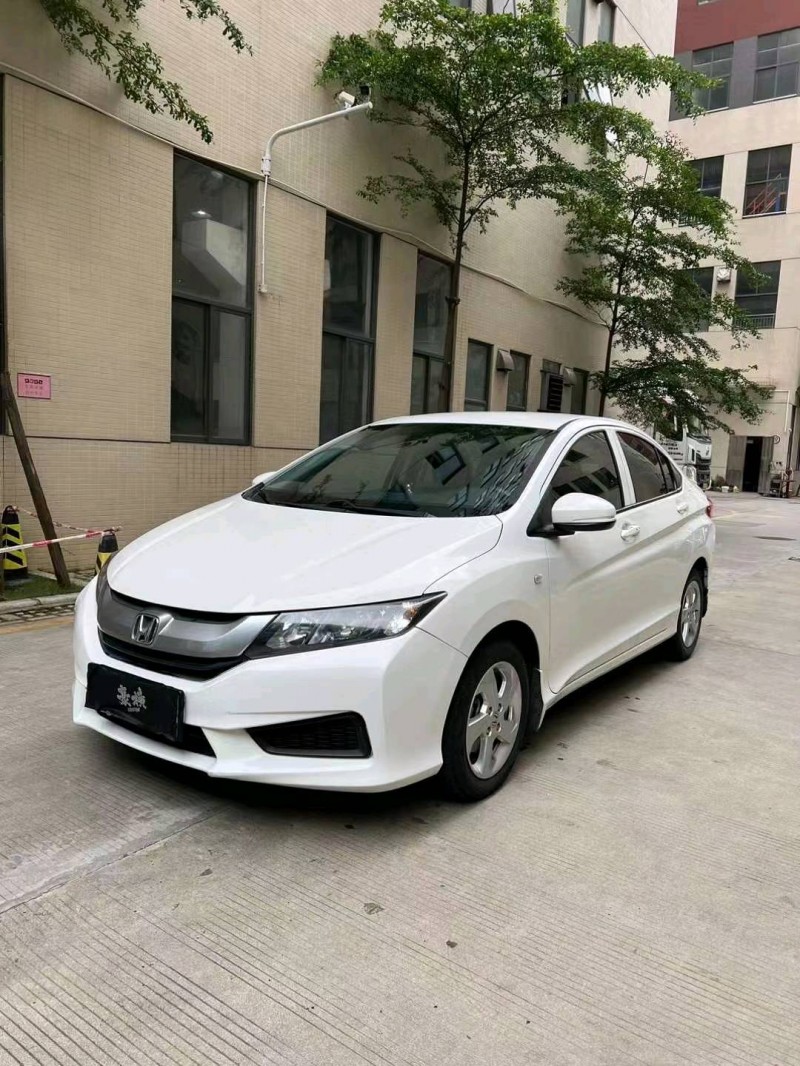 广州17年本田锋范3