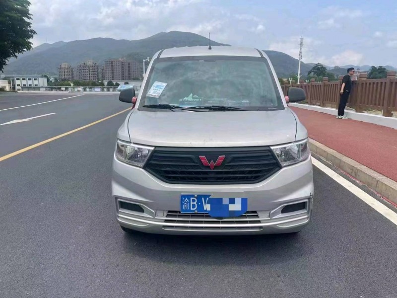 廣州23年五菱汽車宏光1