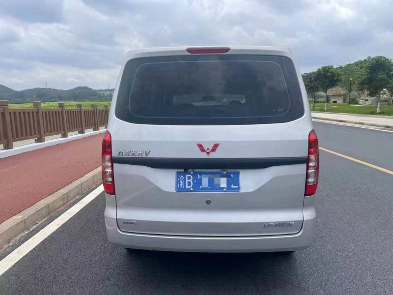 廣州23年五菱汽車宏光8
