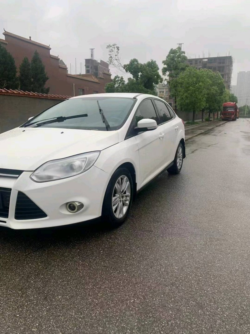 邵阳14年福特福克斯2