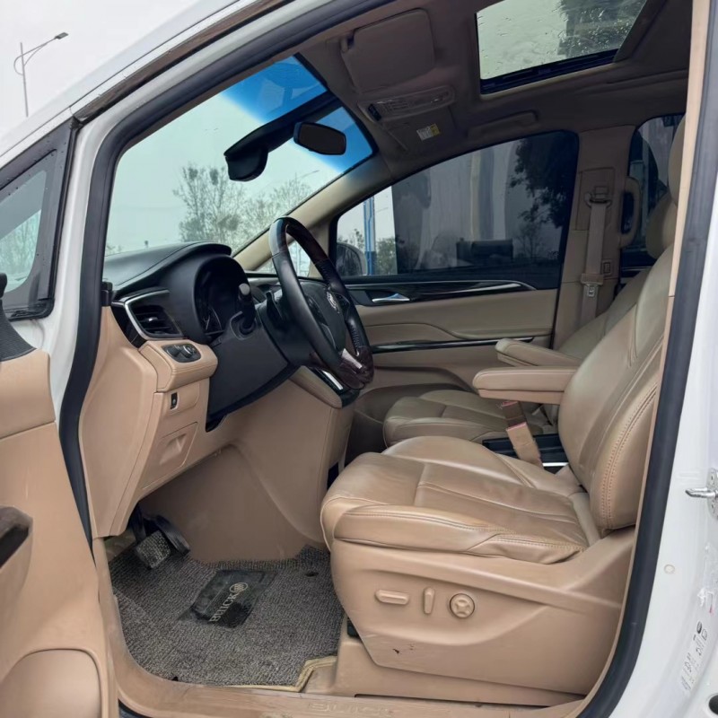 东莞19年别克GL85