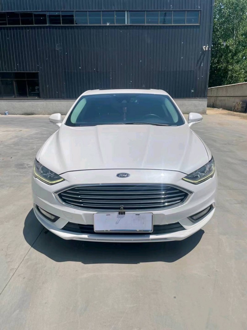 徐州17年福特蒙迪欧1