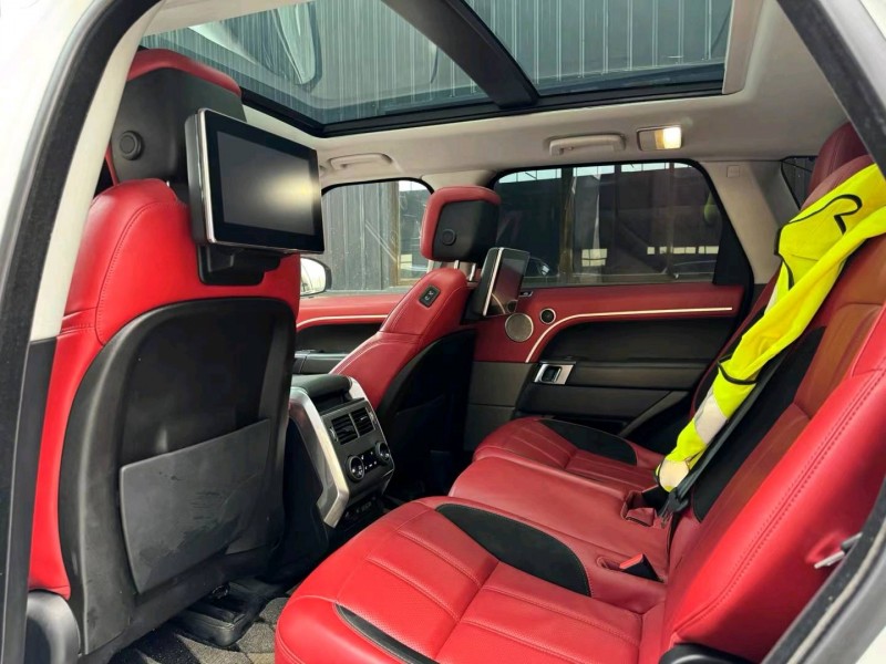 徐州18年路虎揽胜运动9