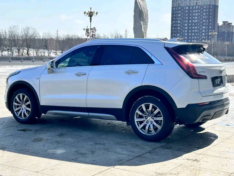 吉林20年凱迪拉克XT42