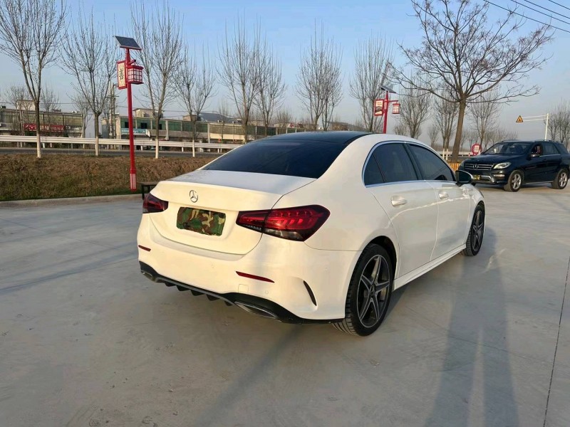 徐州19年奔驰A8