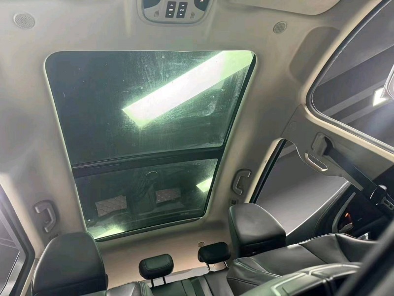 成都20年长城汽车WEY VV76