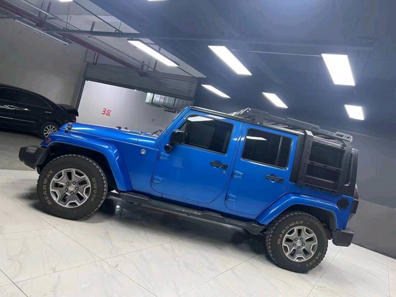 成都16年Jeep牧马人3
