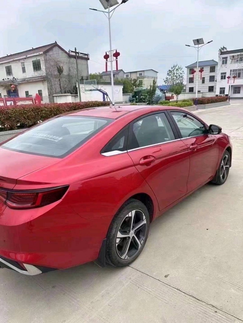 苏州22年吉利帝豪4