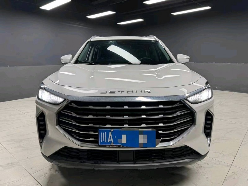 成都22年奇瑞捷途X701