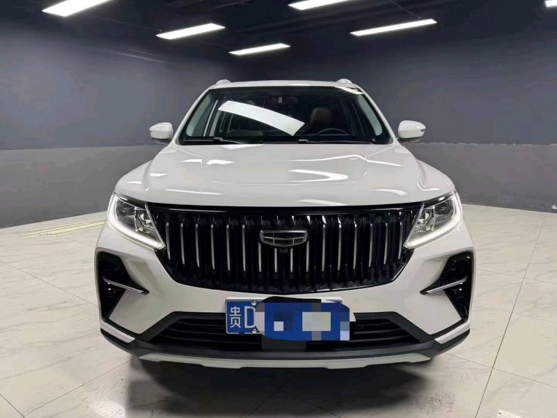 成都23年吉利远景X61