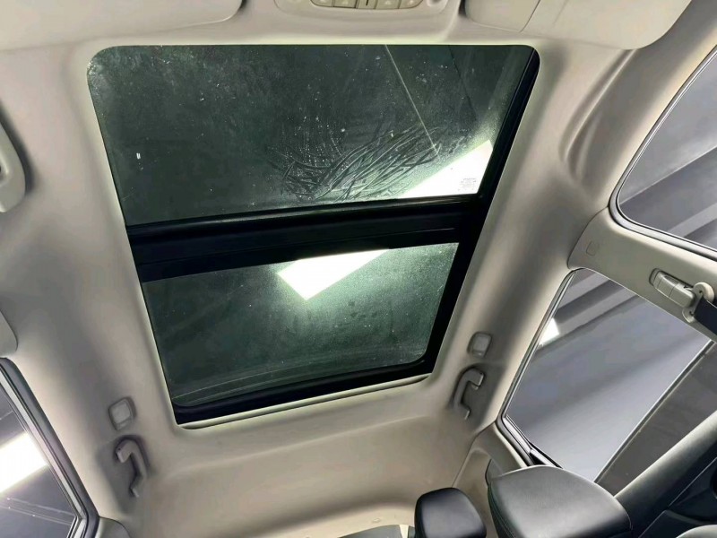 成都14年日产奇骏5