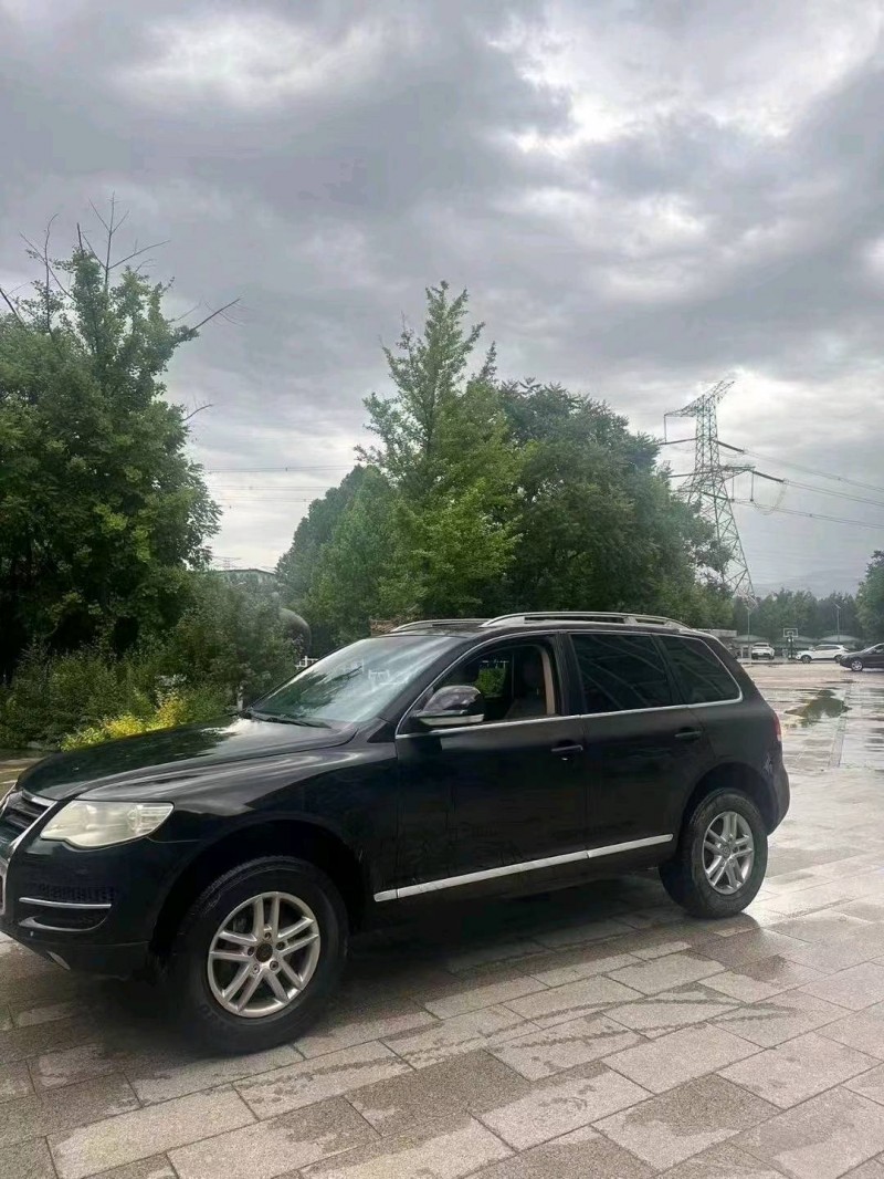 潍坊07年大众途锐3