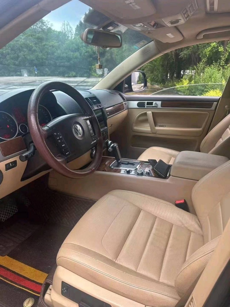 潍坊07年大众途锐5