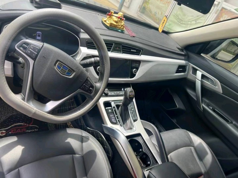 潍坊18年吉利博越6