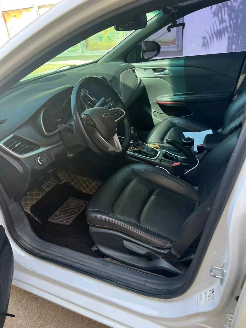 潍坊20年雪佛兰科鲁兹5