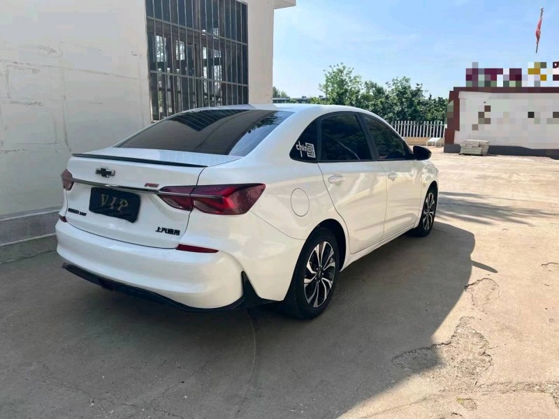 潍坊20年雪佛兰科鲁兹8