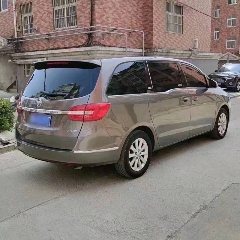 潍坊17年别克GL88