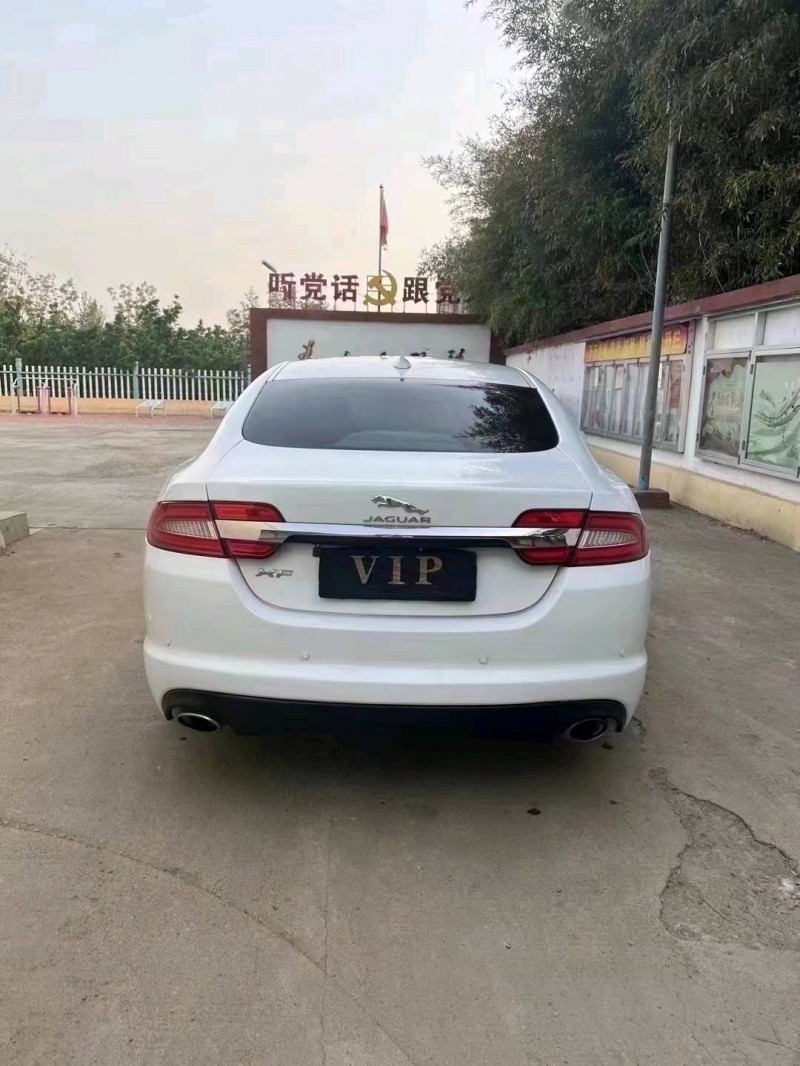 潍坊14年捷豹XF9