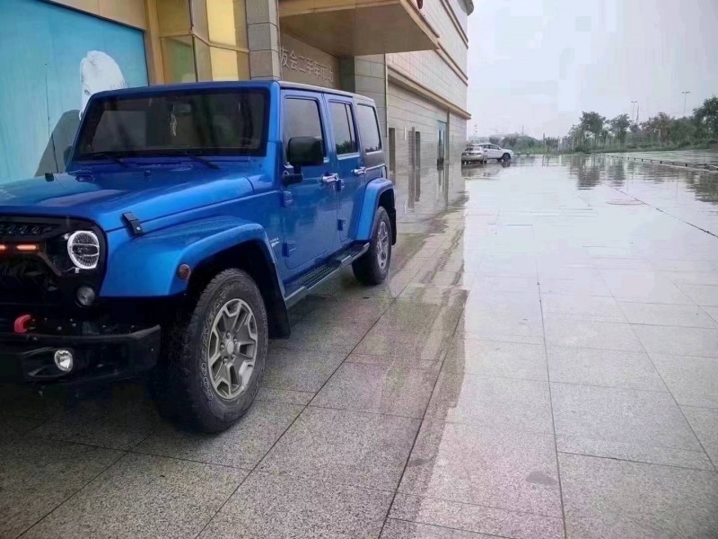 潍坊14年Jeep牧马人3