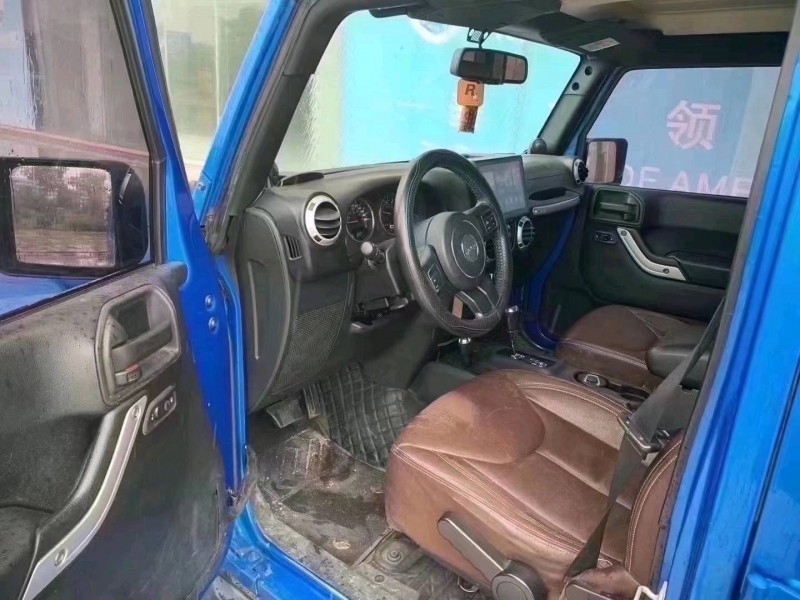 潍坊14年Jeep牧马人5