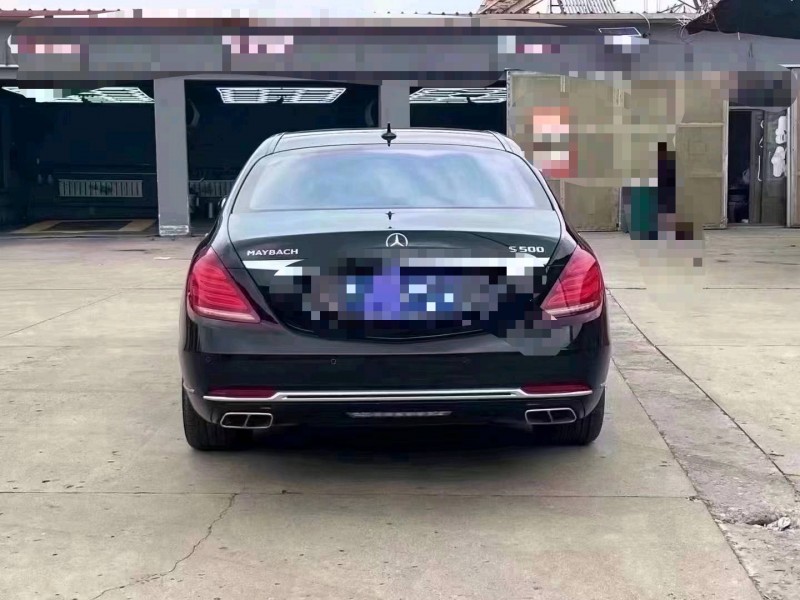 潍坊17年奔驰迈巴赫S级9