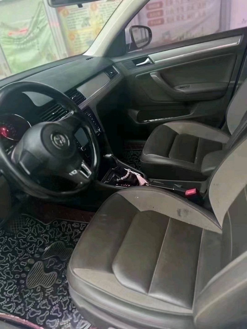 潍坊15年大众宝来7