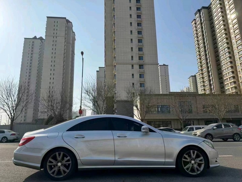 潍坊14年奔驰CLS2