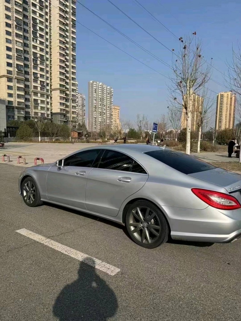 潍坊14年奔驰CLS8