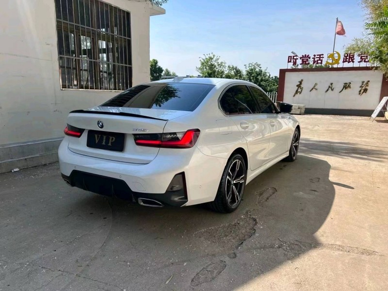 潍坊23年宝马3系7